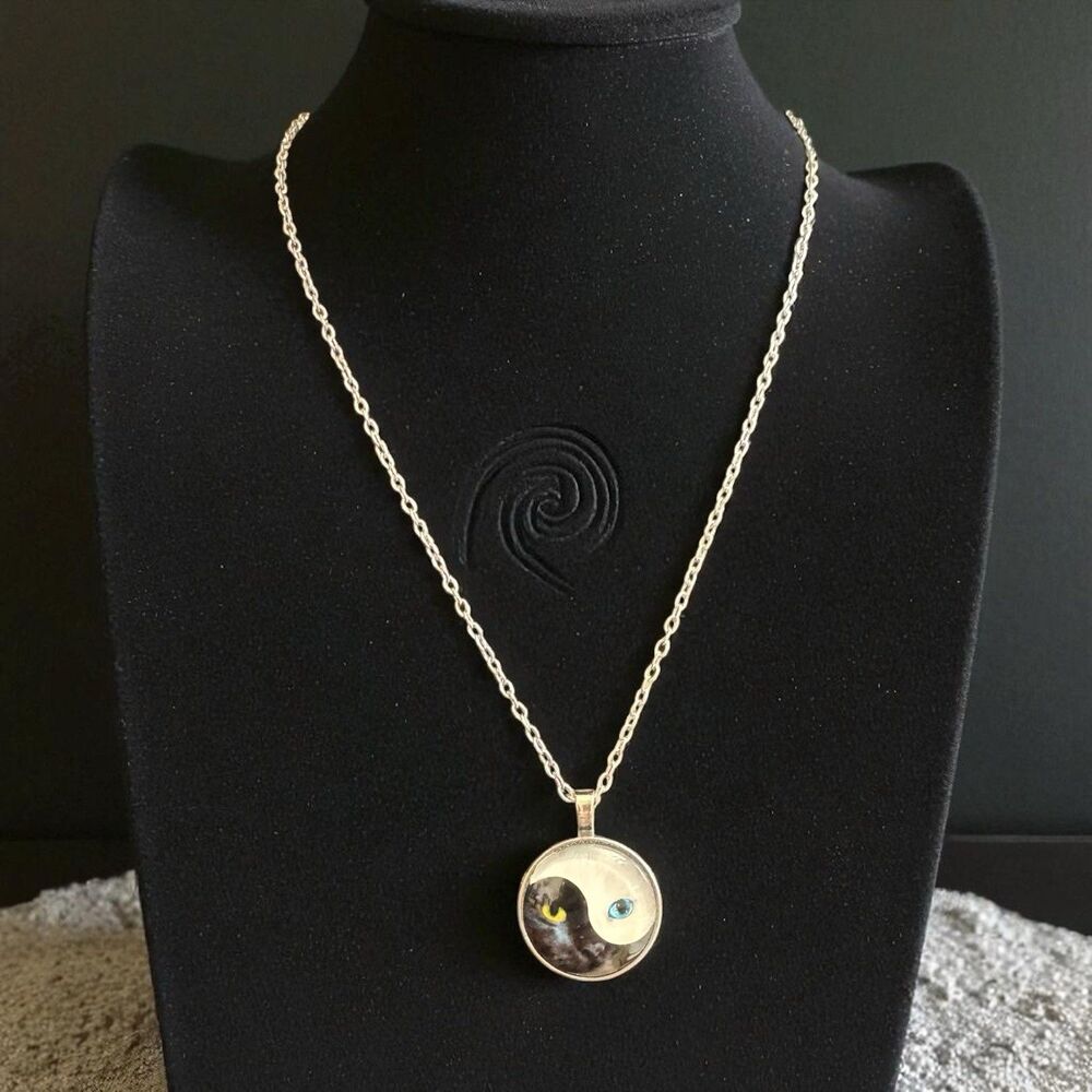 Yin Yang Cat Pendant Necklace – 20 Inches, Silver Tone Chain